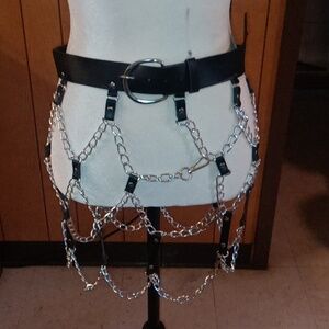 Chain belt to wear over skirt 36"
